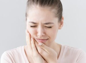 Cracked Tooth or Just Sensitivity?